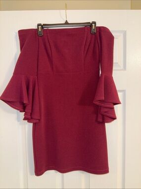 Teezeme Off-Shoulder Burgundy Ruffle Sleeve Dress